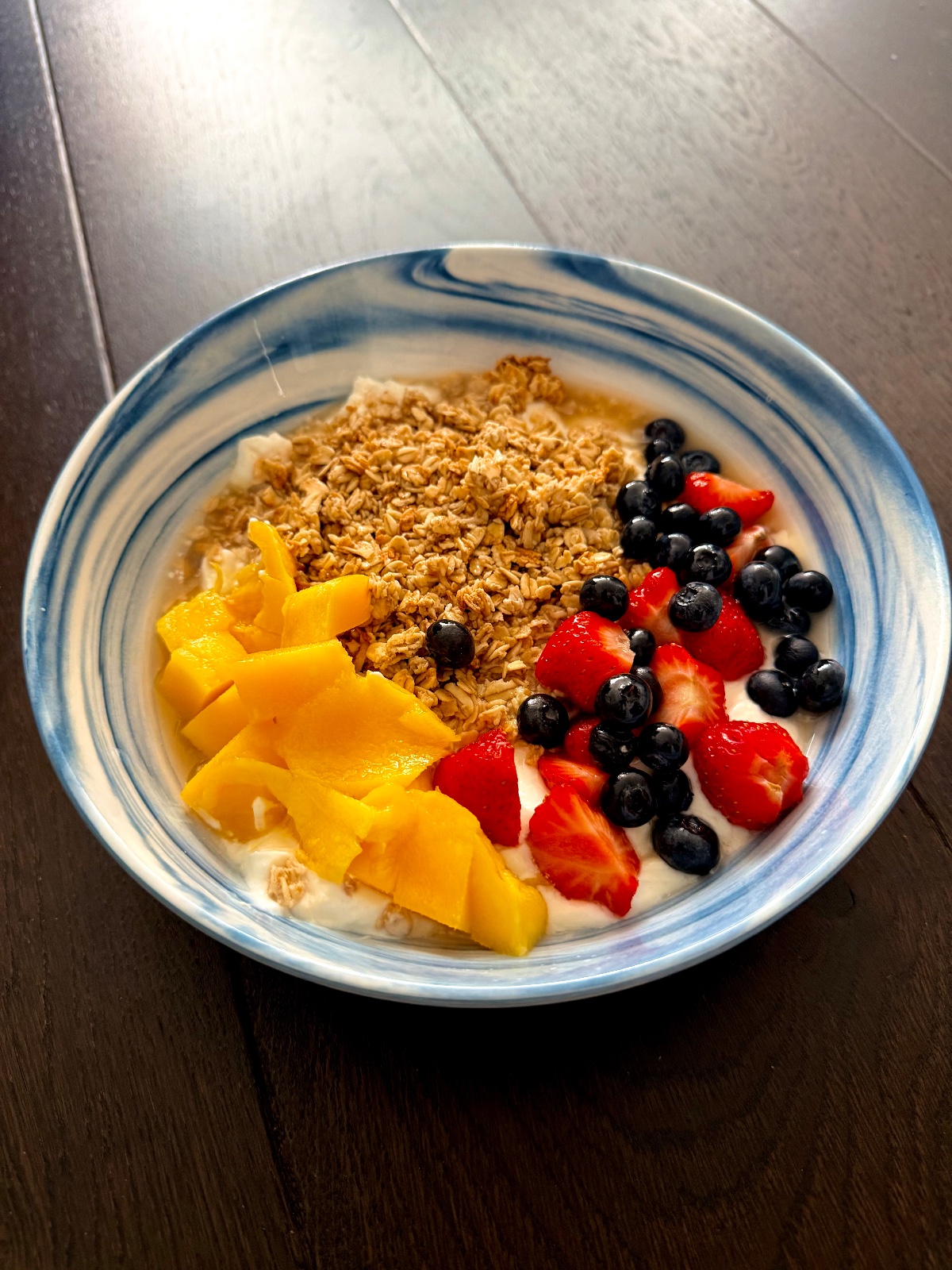 Yoghurt fruit Bowl